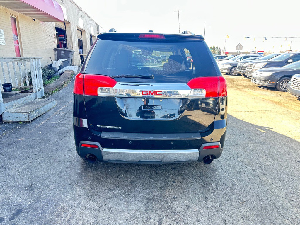 2015 GMC Terrain Image 4