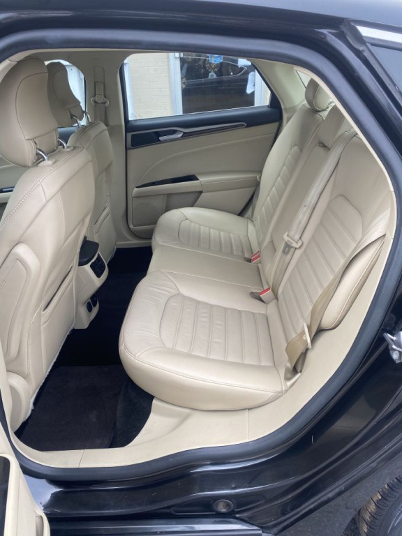 2013 Ford Fusion Image 13