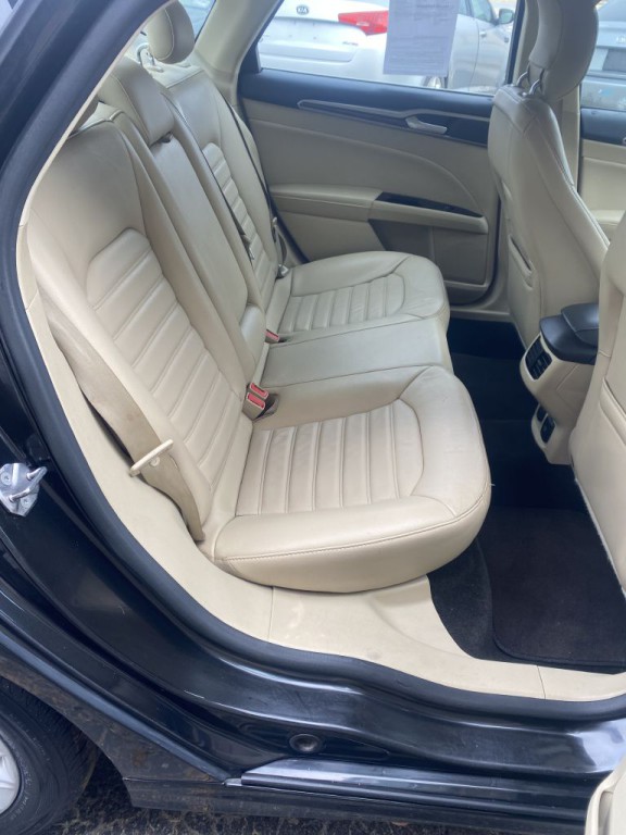 2013 Ford Fusion Image 15