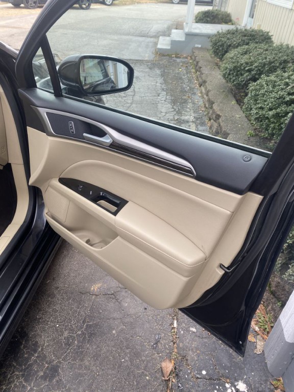 2013 Ford Fusion Image 16