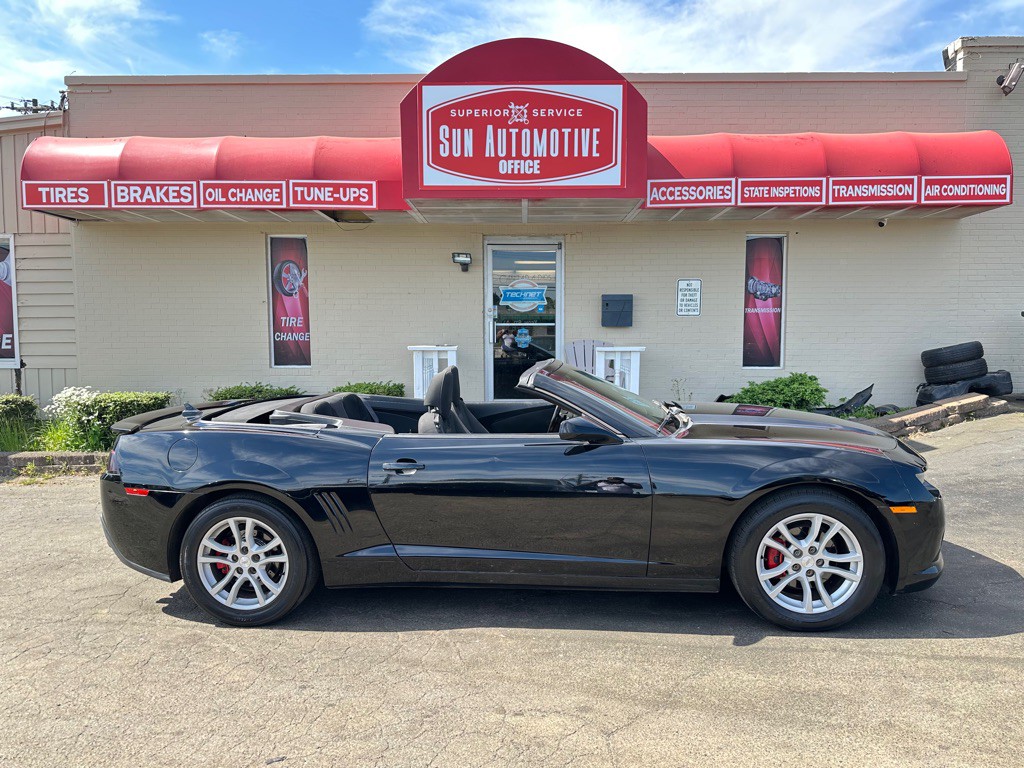 2015 Chevrolet Camaro Image 1