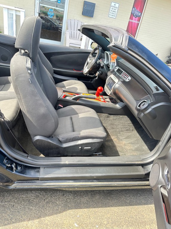 2015 Chevrolet Camaro Image 16