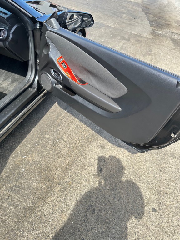 2015 Chevrolet Camaro Image 18