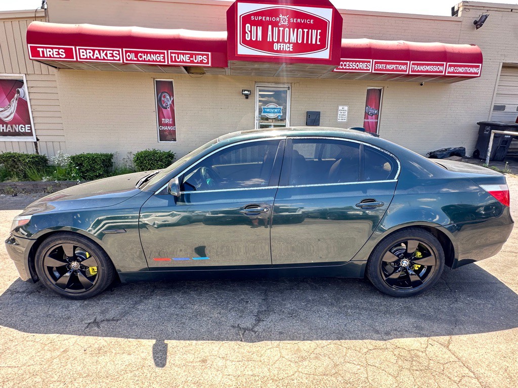 2006 BMW 5 Series Image 1