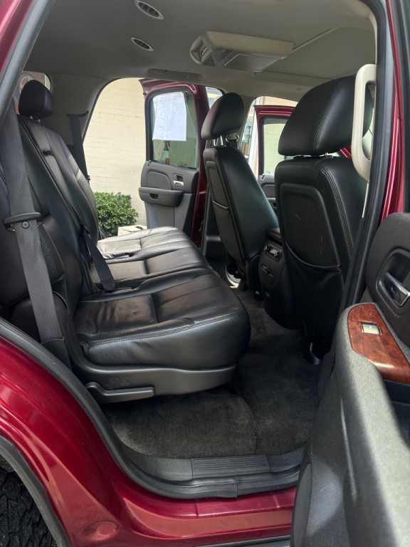 2010 Chevrolet Tahoe Image 13