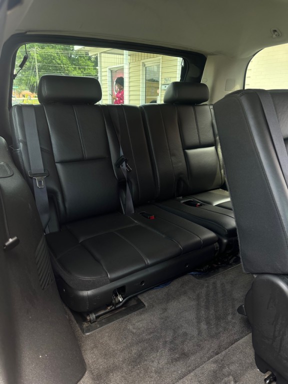 2010 Chevrolet Tahoe Image 15