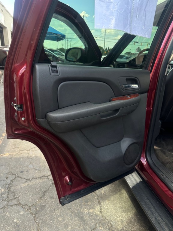 2010 Chevrolet Tahoe Image 17