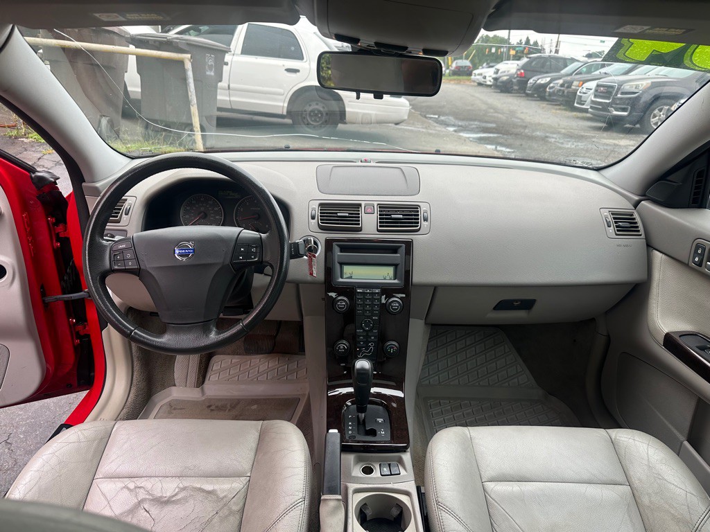 2004 Volvo S40 Image 9