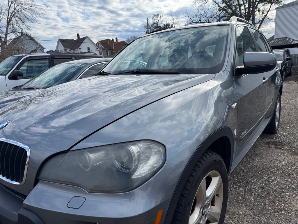 2010 BMW X5 Image 3