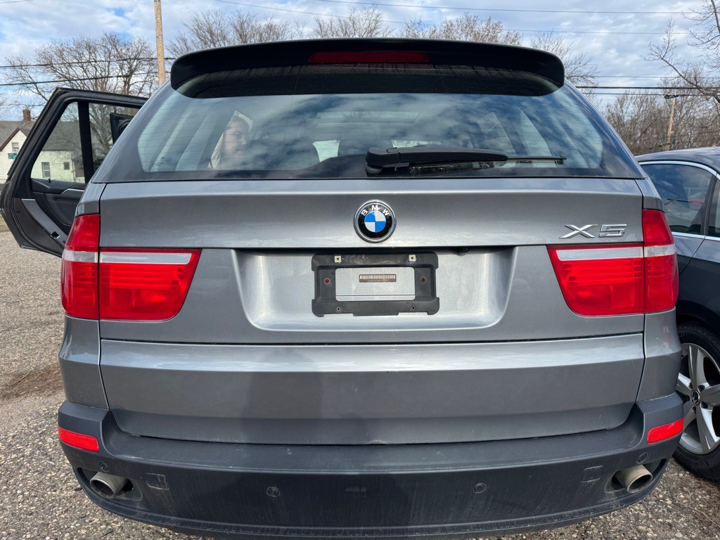 2010 BMW X5 Image 5