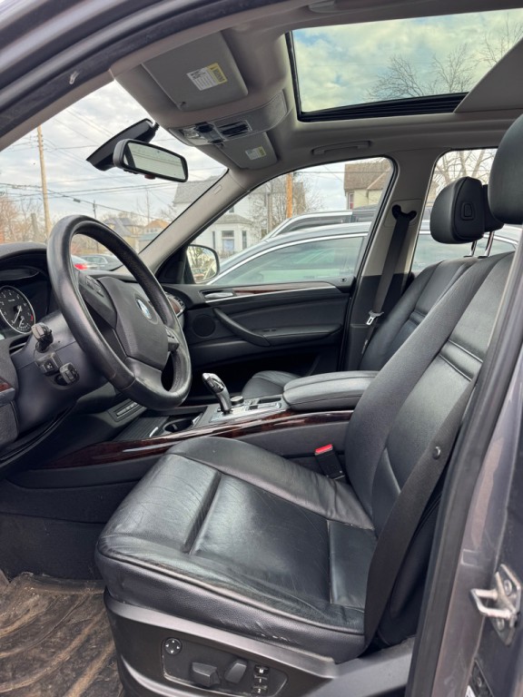 2010 BMW X5 Image 7