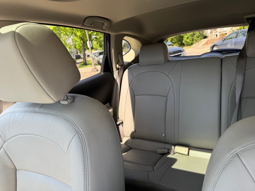 2013 Nissan Rogue Image 10