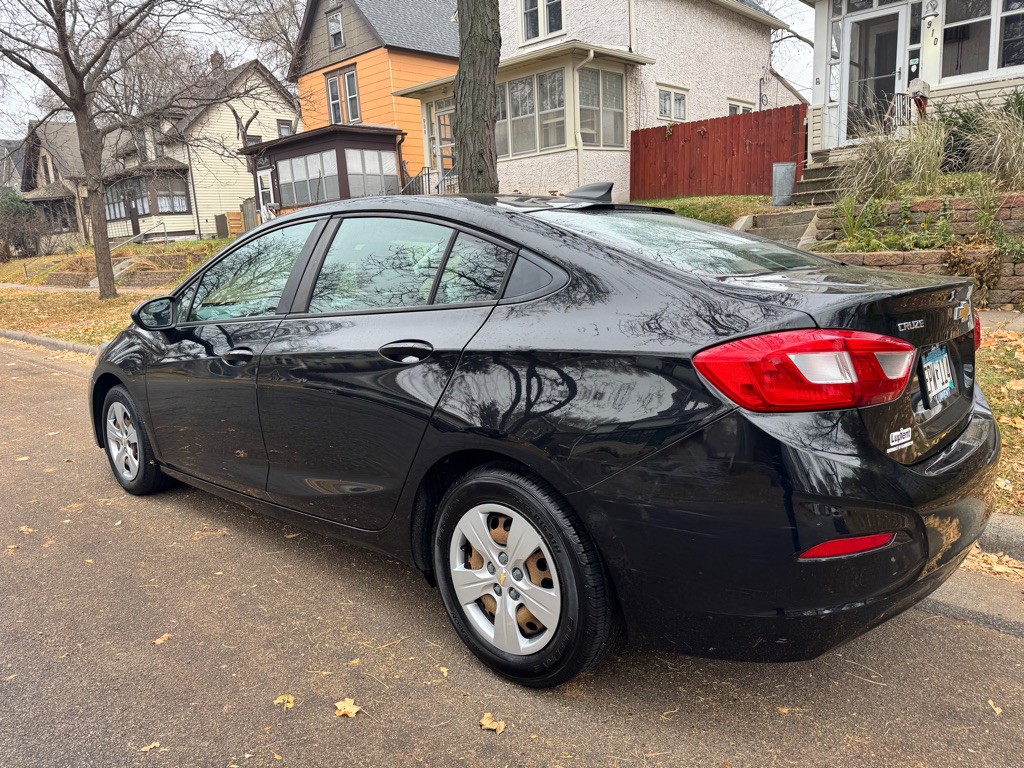 2016 Chevrolet Cruze Image 7