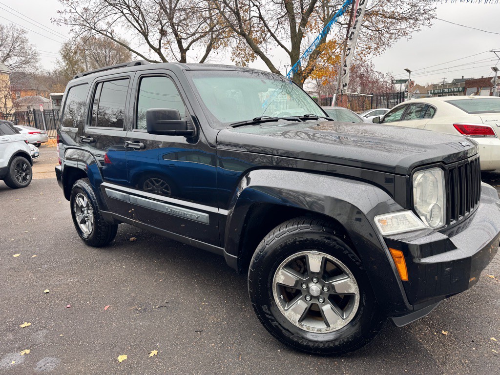 2009 Jeep Liberty Image 4