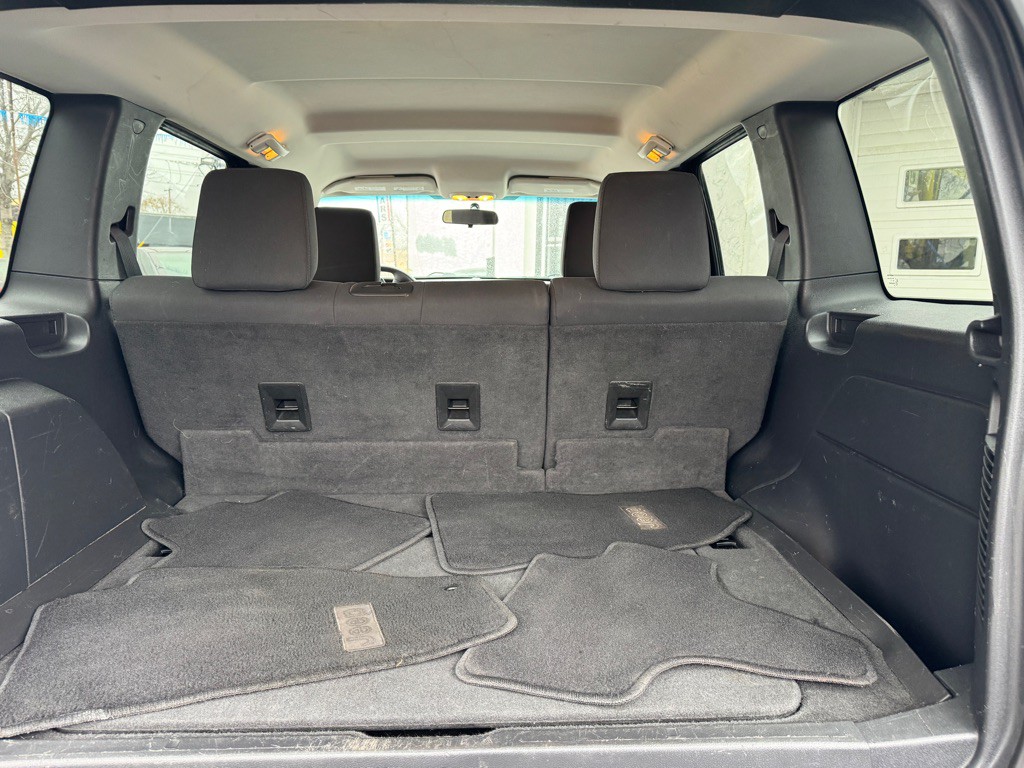 2009 Jeep Liberty Image 8