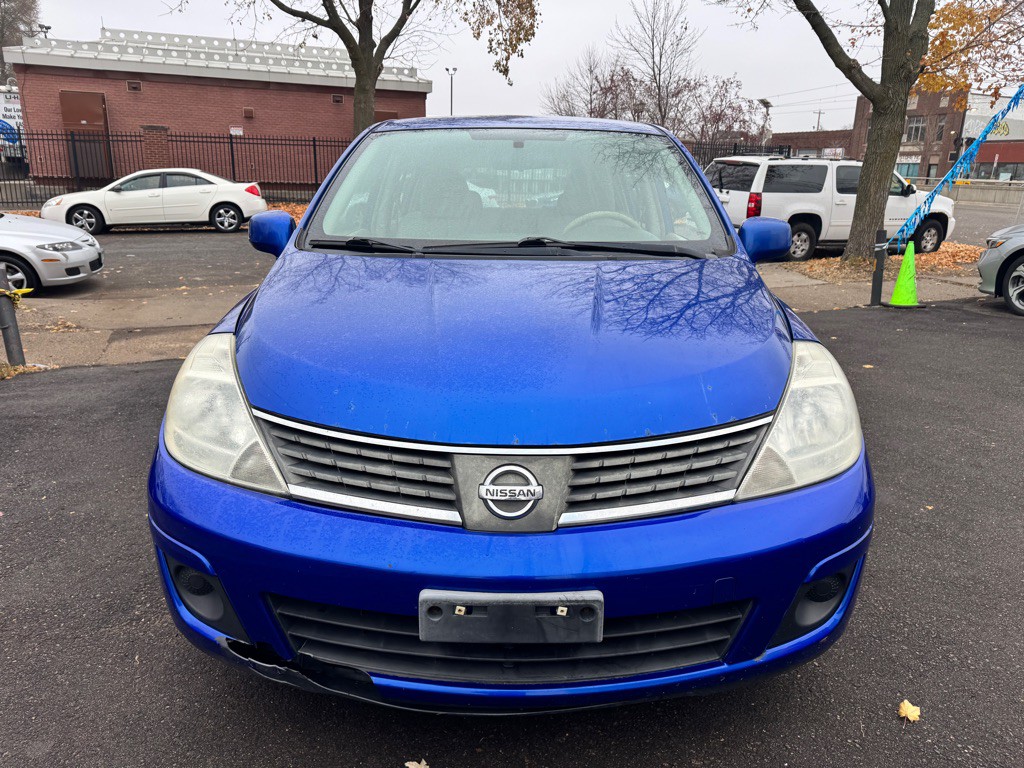 2009 Nissan Versa Image 5