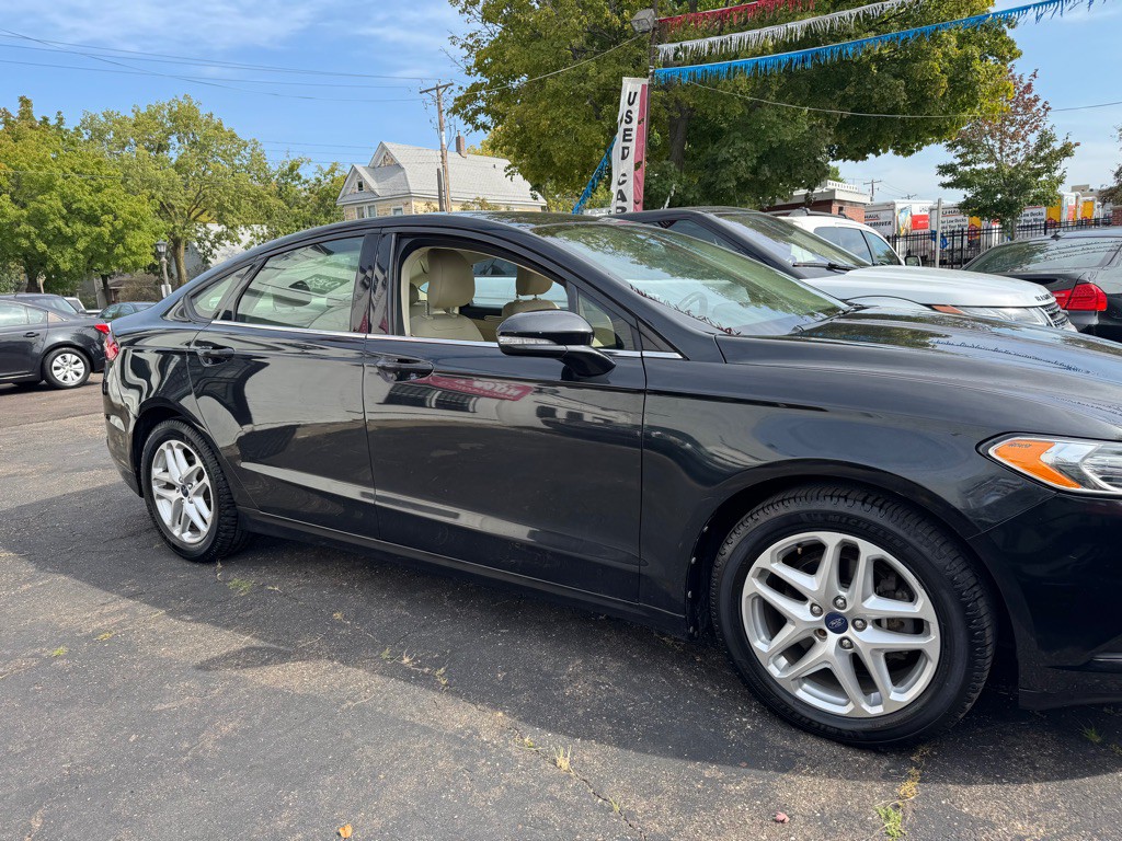 2013 Ford Fusion Image 9