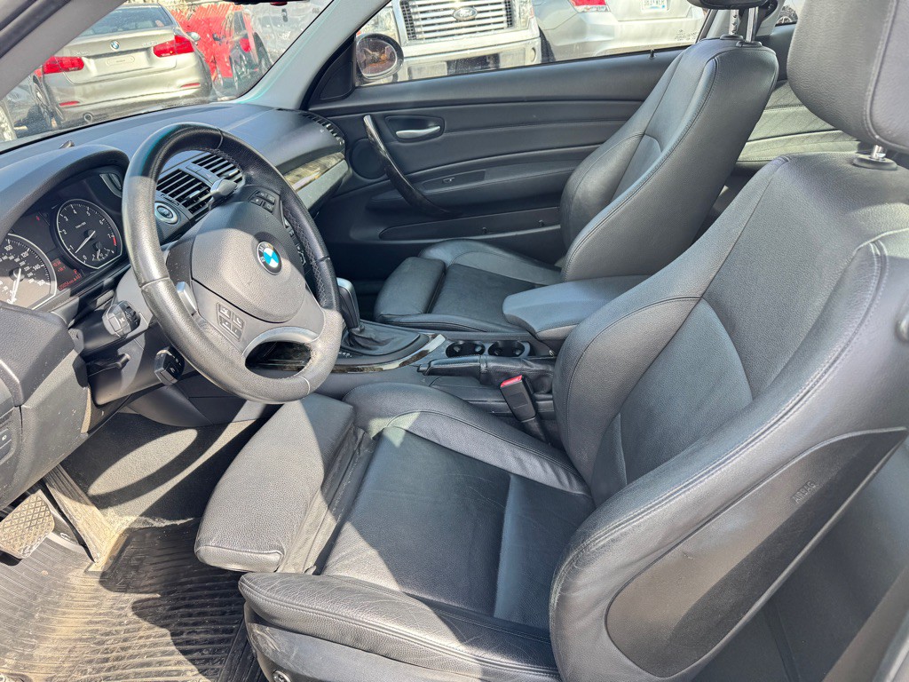 2009 BMW 1 Series Image 16