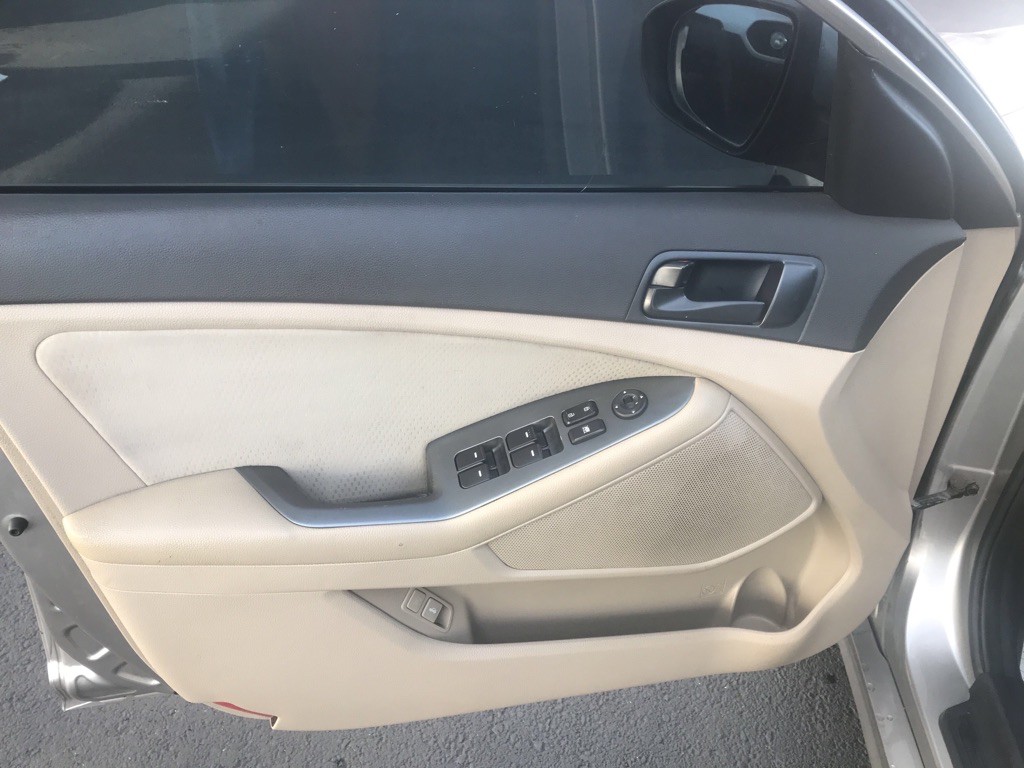 2014 Kia Optima Image 8