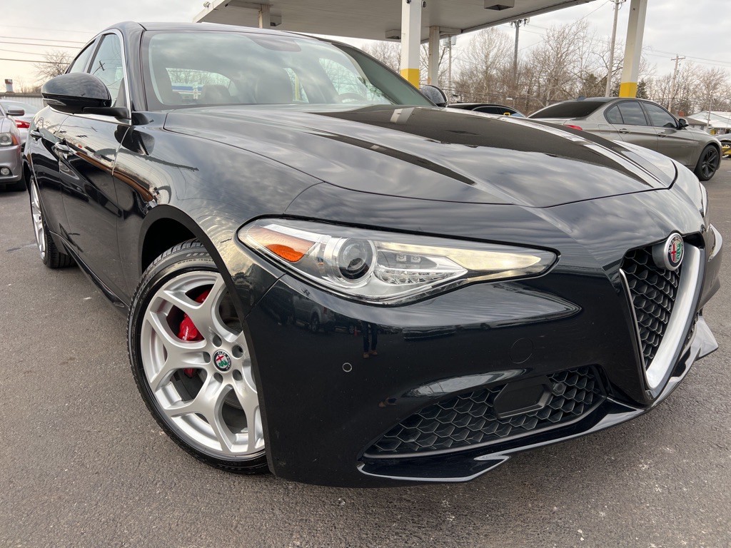 2018 Alfa Romeo Giulia Image 7