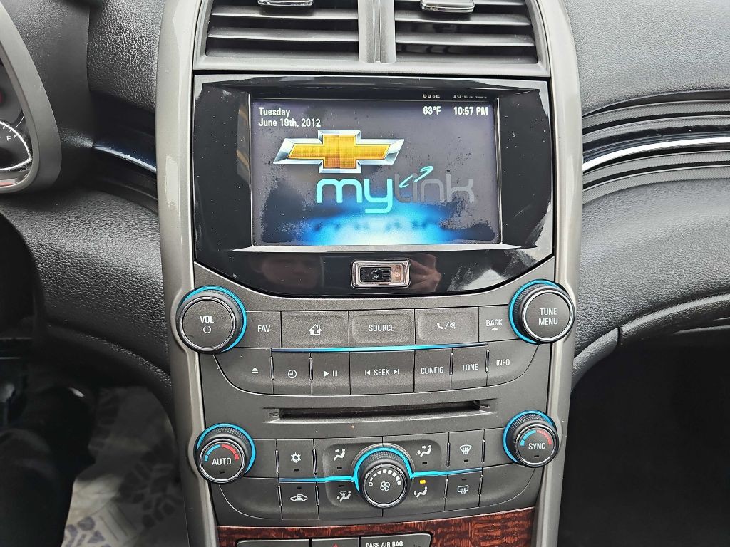 2013 Chevrolet Malibu Image 13