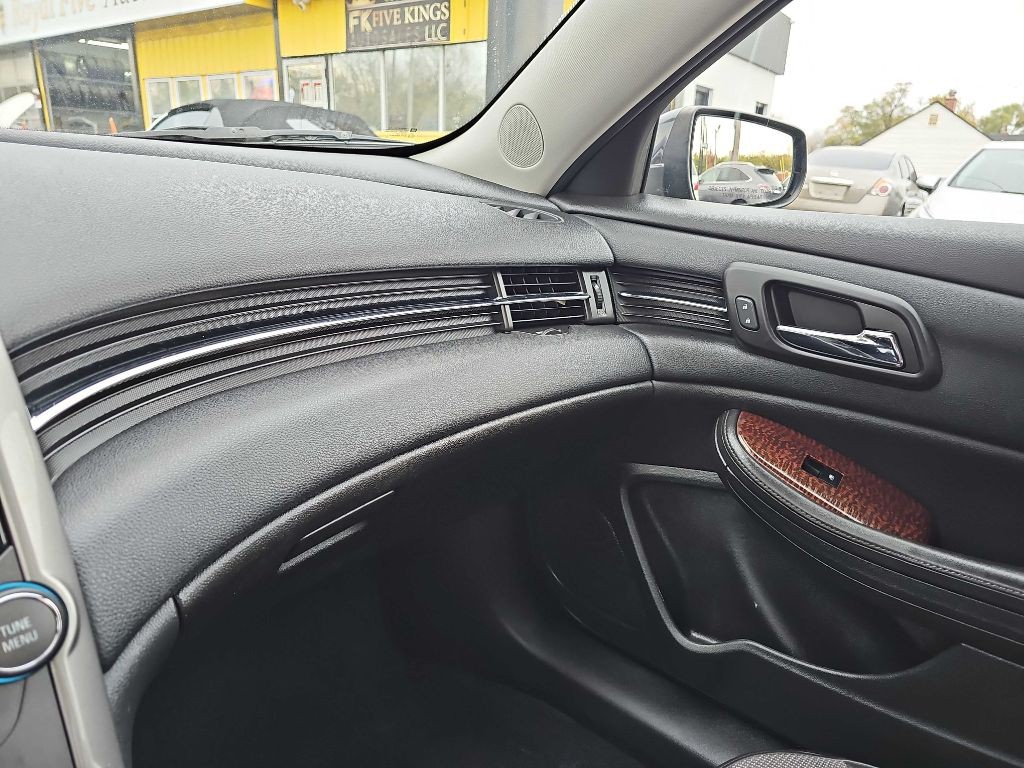 2013 Chevrolet Malibu Image 18