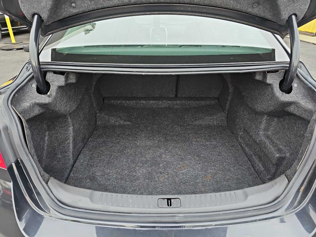 2013 Chevrolet Malibu Image 27