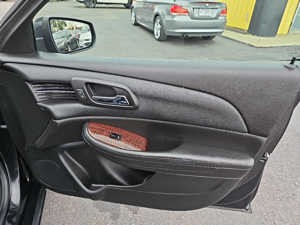 2013 Chevrolet Malibu Image 30