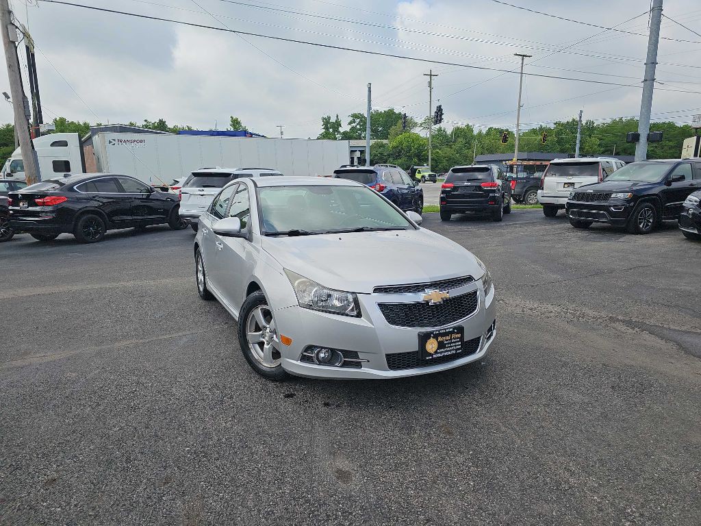2013 Chevrolet Cruze Image 5