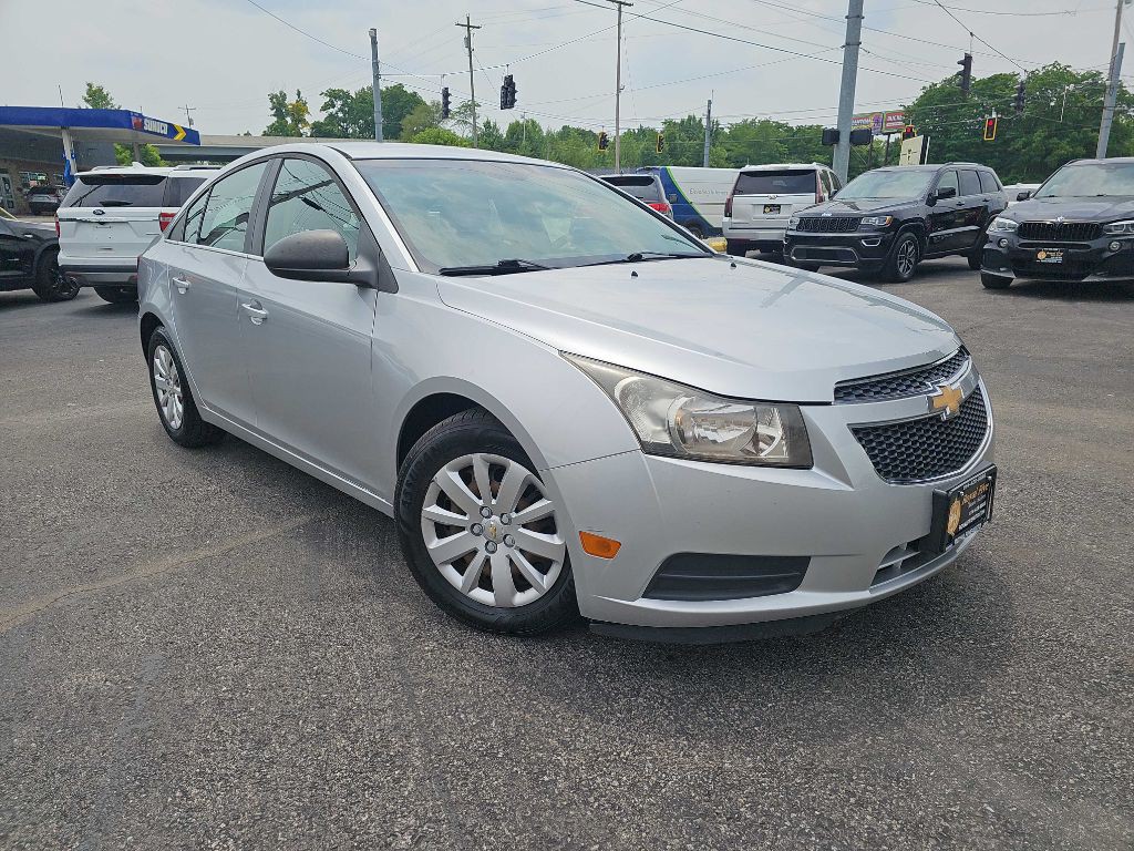2011 Chevrolet Cruze Image 10