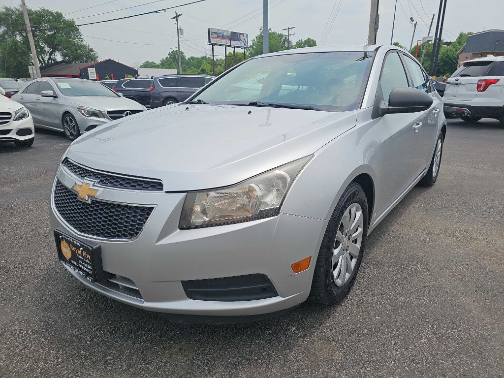 2011 Chevrolet Cruze Image 10