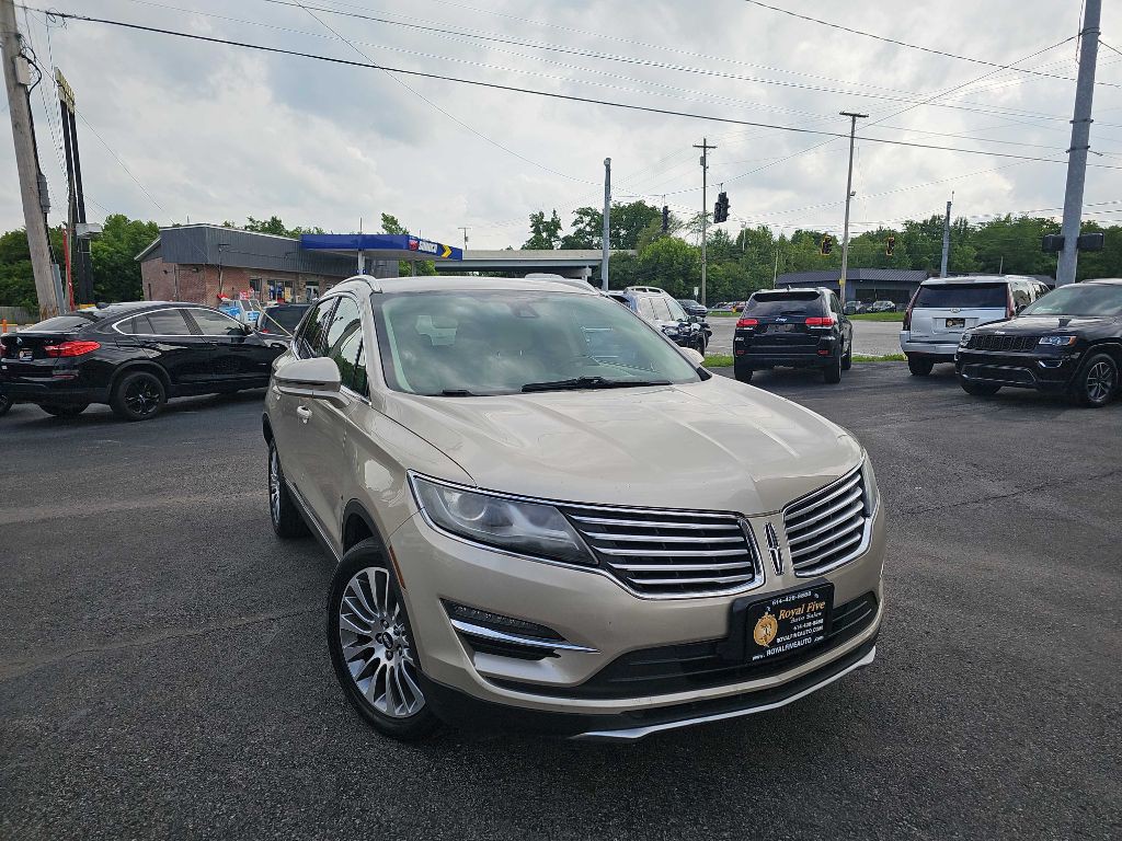 2017 Lincoln MKC Image 3