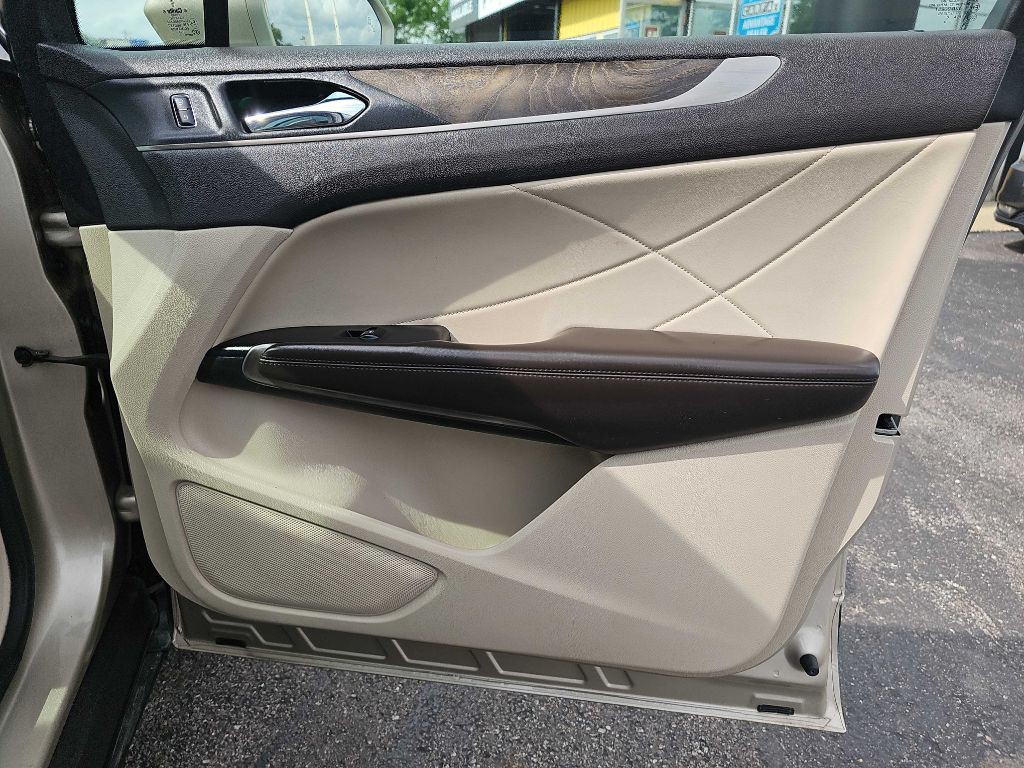 2017 Lincoln MKC Image 52