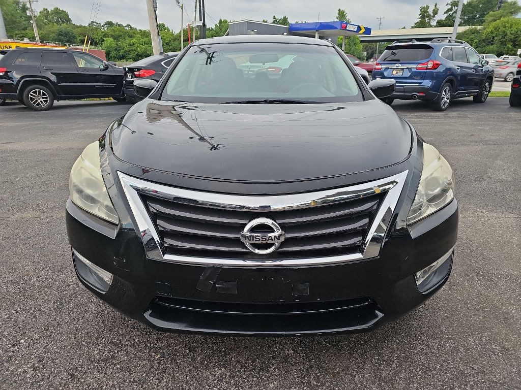 2013 Nissan Altima Image 10