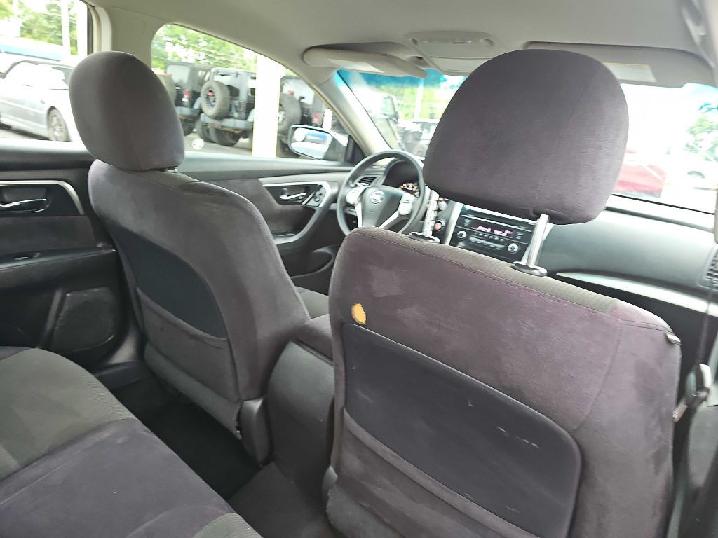2013 Nissan Altima Image 36