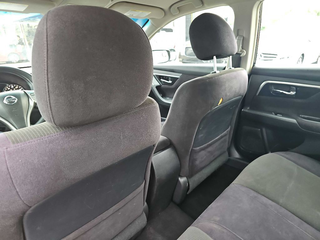 2013 Nissan Altima Image 23