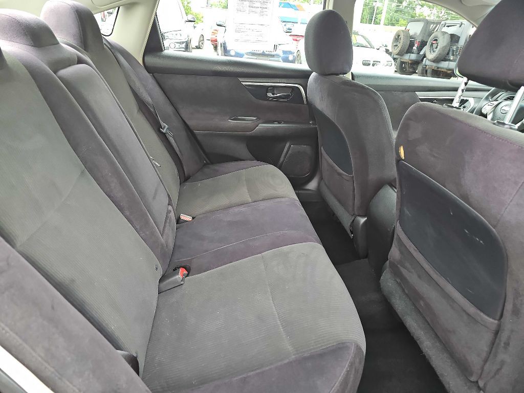 2013 Nissan Altima Image 29