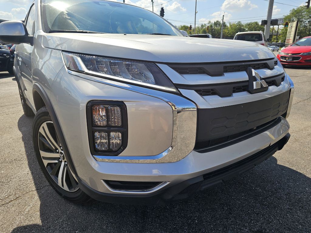 2021 Mitsubishi Outlander Image 7