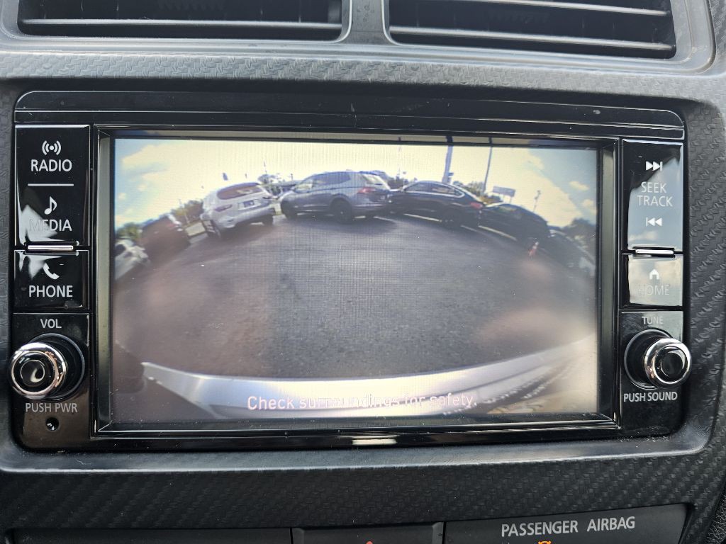 2021 Mitsubishi Outlander Image 23