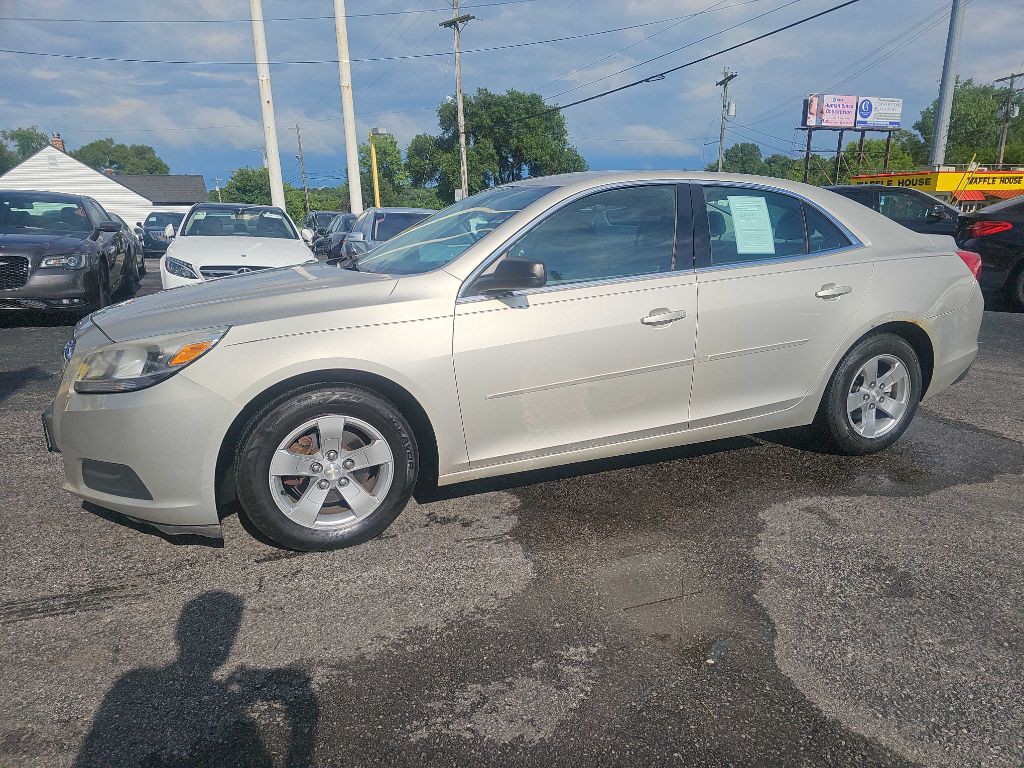 2013 Chevrolet Malibu Image 10