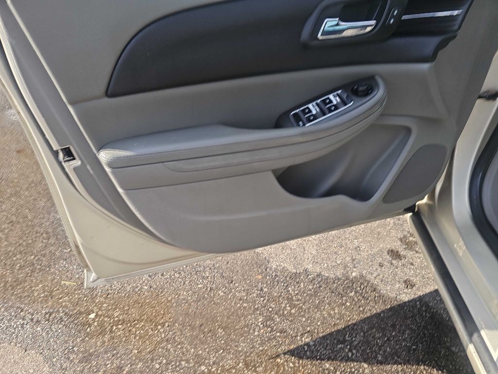 2013 Chevrolet Malibu Image 24