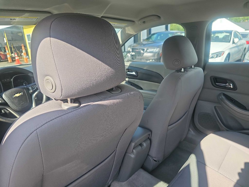 2013 Chevrolet Malibu Image 26