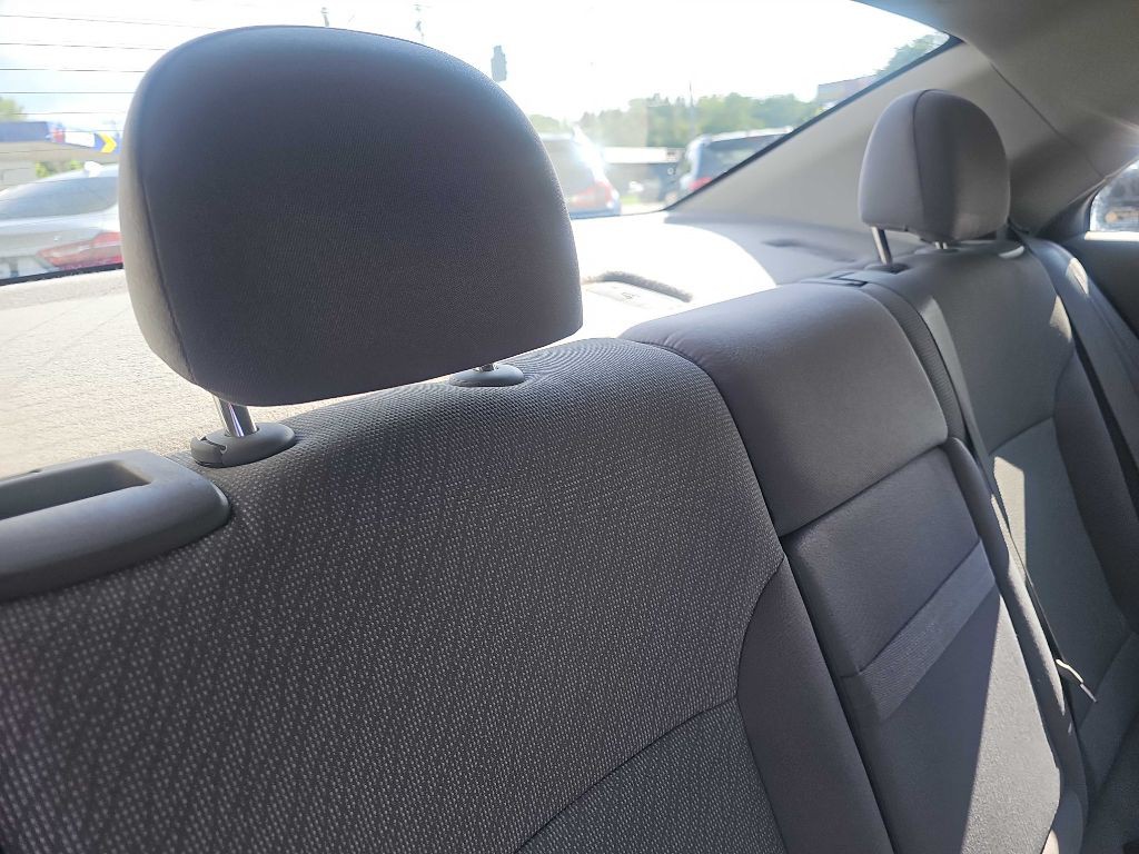 2013 Chevrolet Malibu Image 31