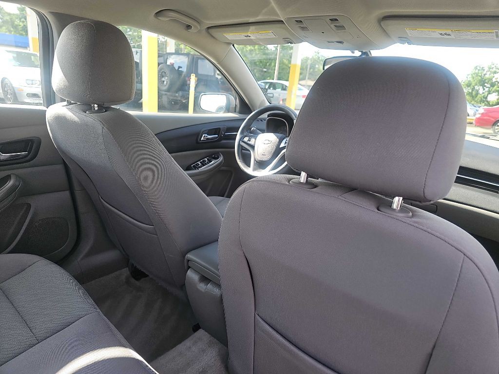 2013 Chevrolet Malibu Image 33