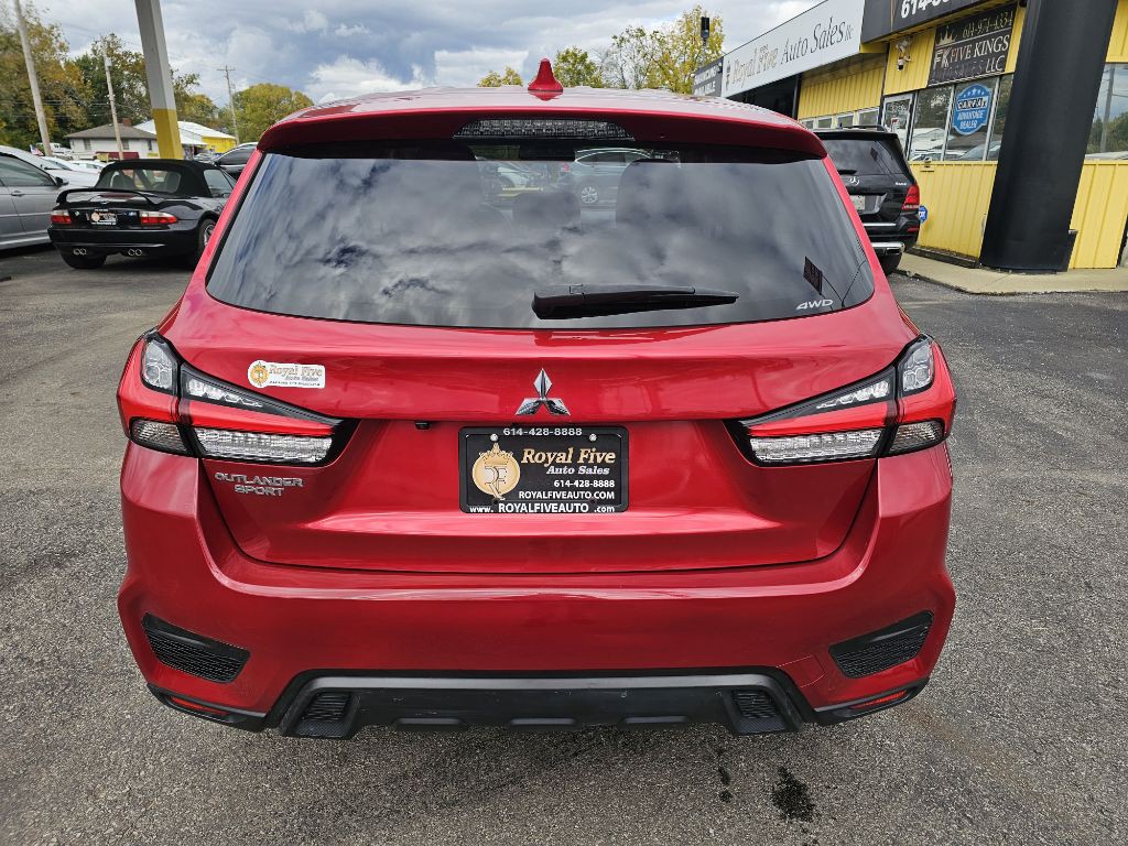 2023 Mitsubishi Outlander Image 14