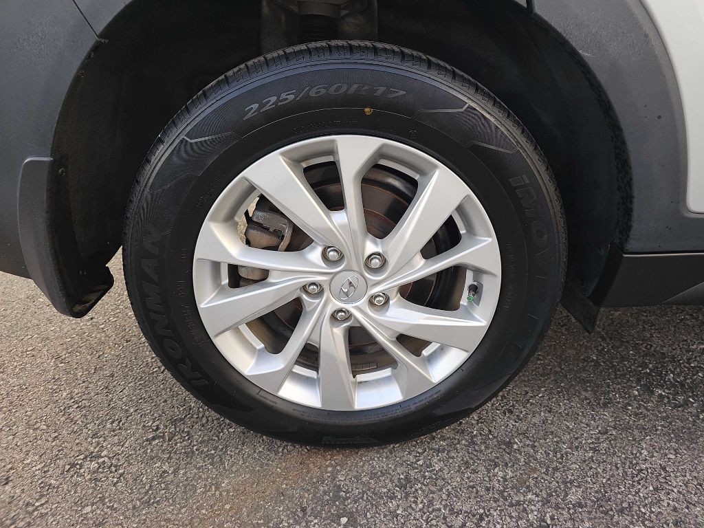 2019 Hyundai Tucson Image 16