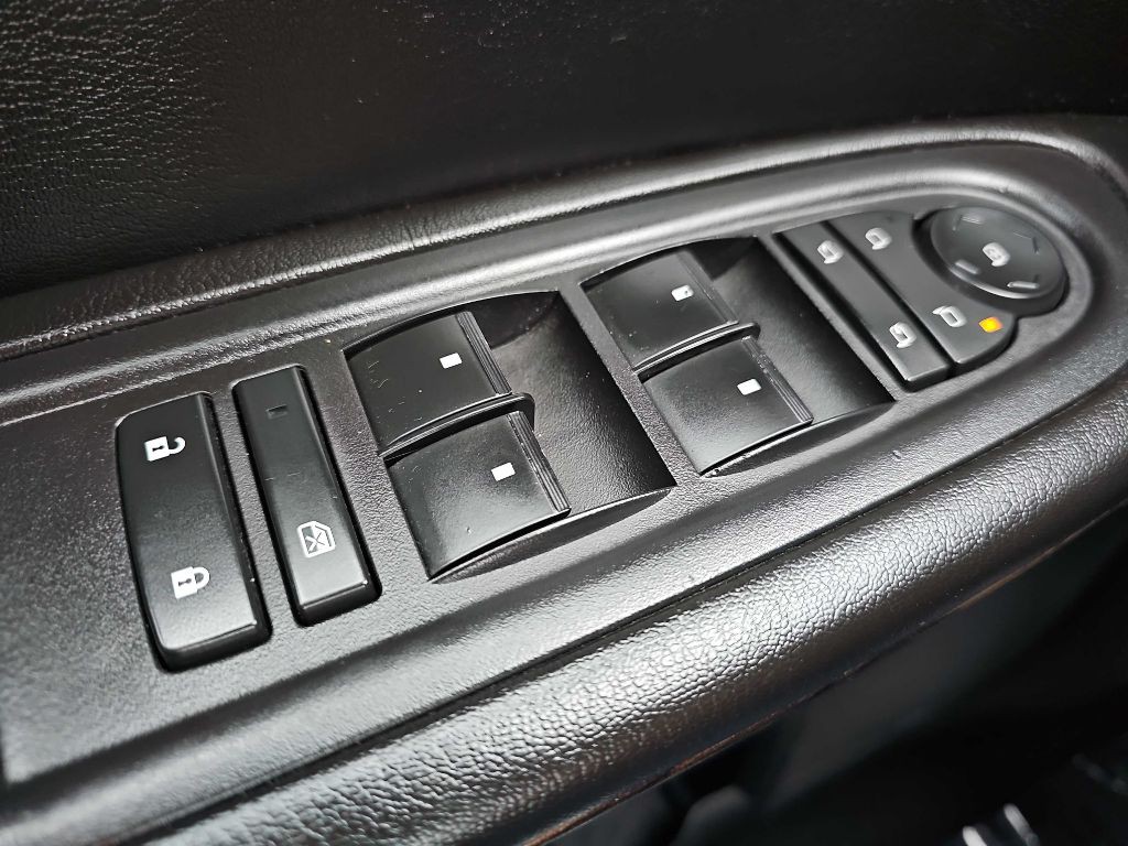 2015 GMC Acadia Image 42