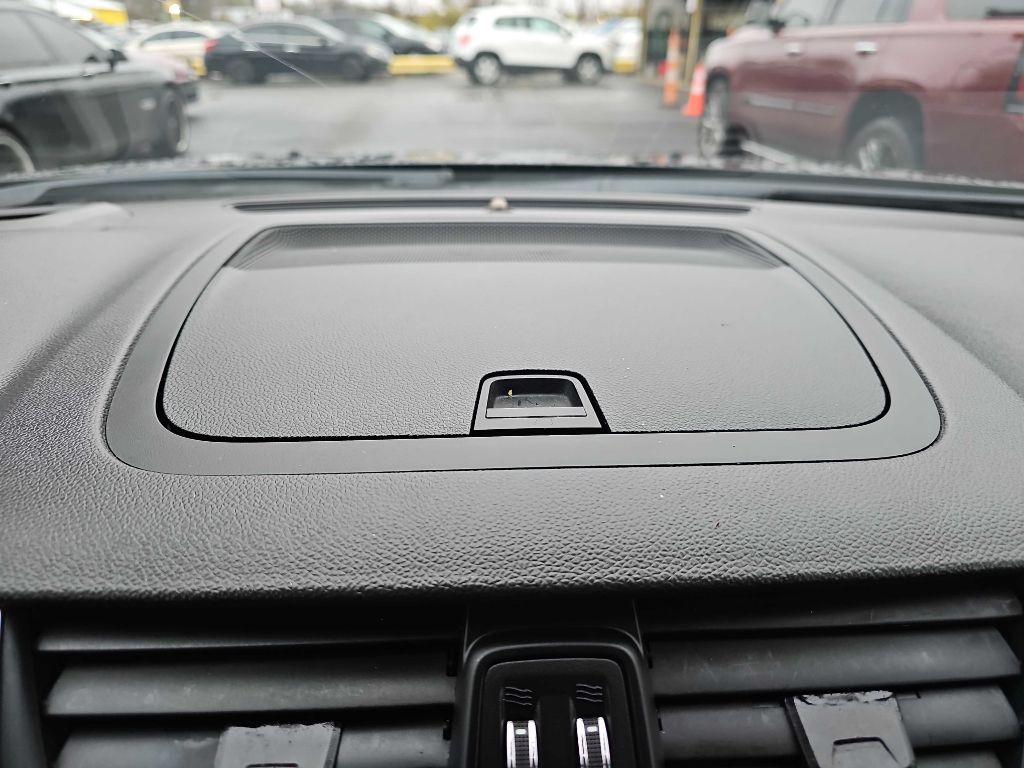 2015 GMC Acadia Image 46