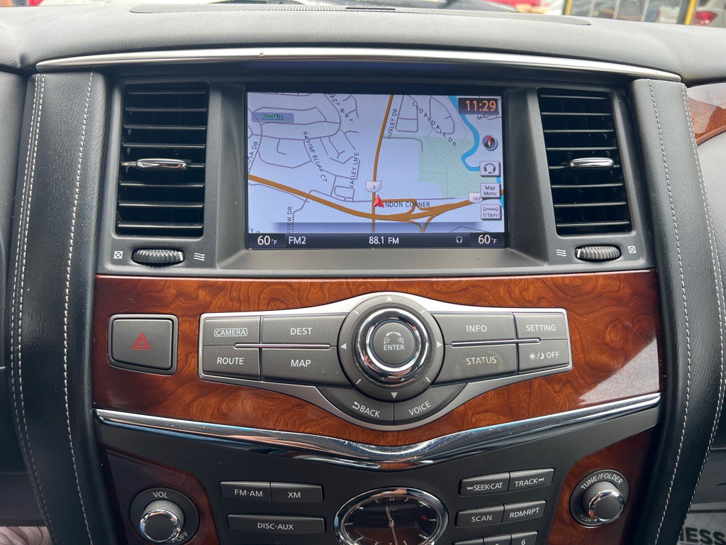 2017 INFINITI QX80 Image 50