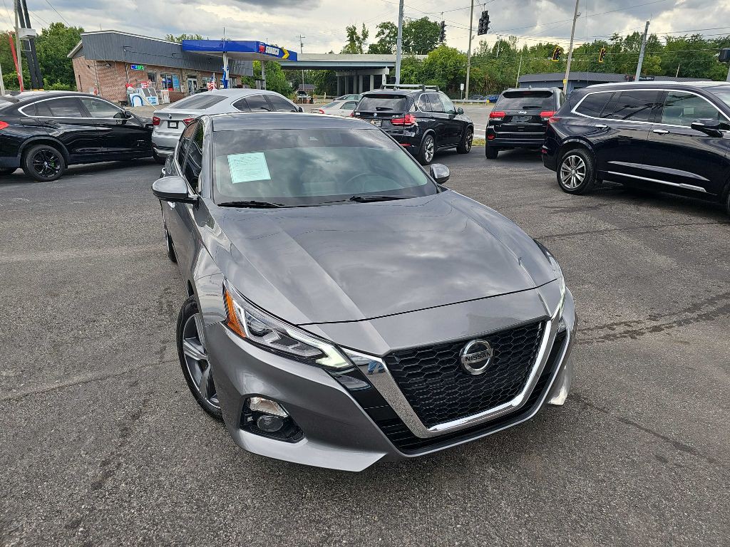 2019 Nissan Altima Image 5
